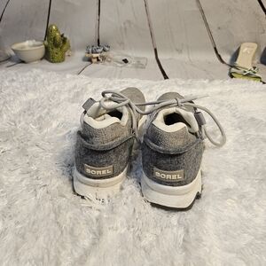 Sorel Gray Knit Sneakers Comfortable Everyday Walking Shoe‎ Womens Size 10